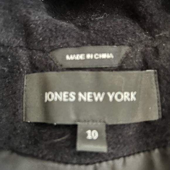Jones New York Coat - Picture 2 of 3